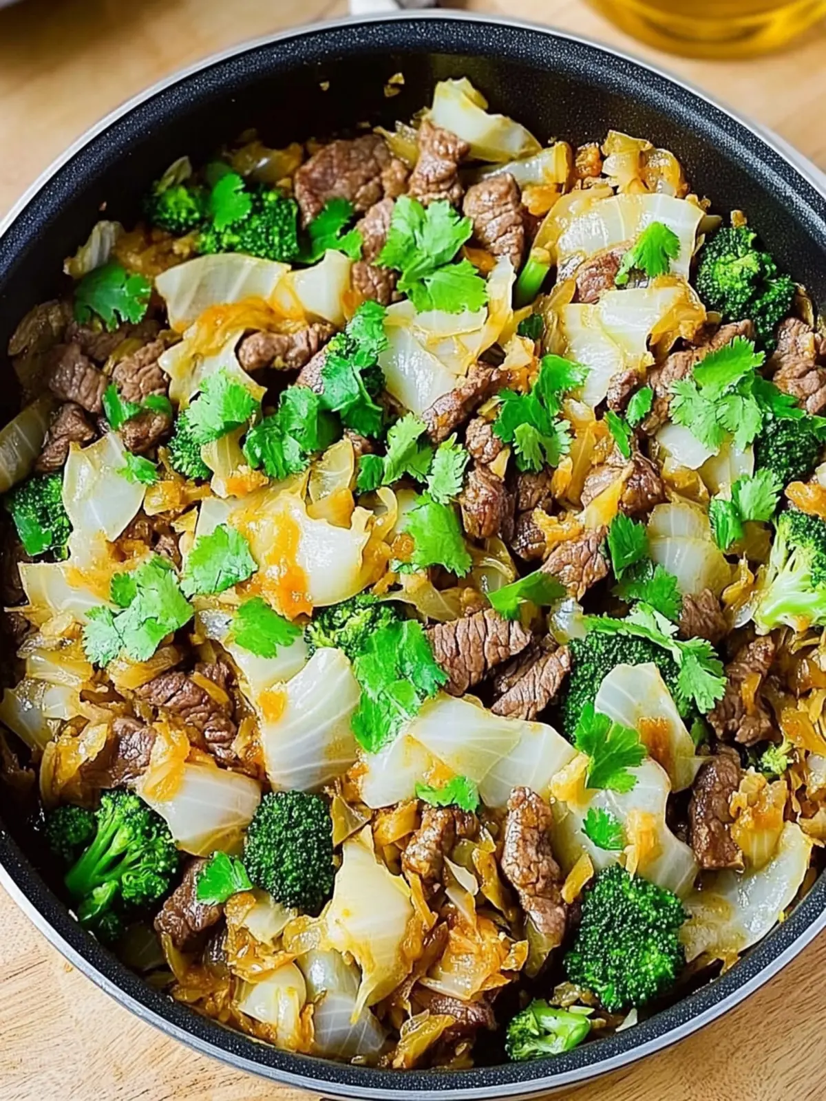Savor This Asian Beef, Broccoli, and Cabbage Stir-Fry Tonight 2 Asian Beef, Broccoli, and Cabbage Stir-Fry