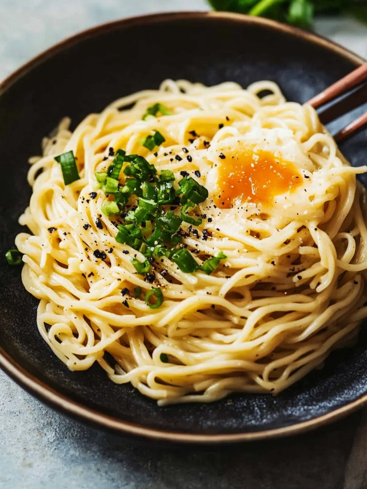 Savory Garlic Noodles: Quick & Easy Cheesy Delight 5 Garlic Noodles