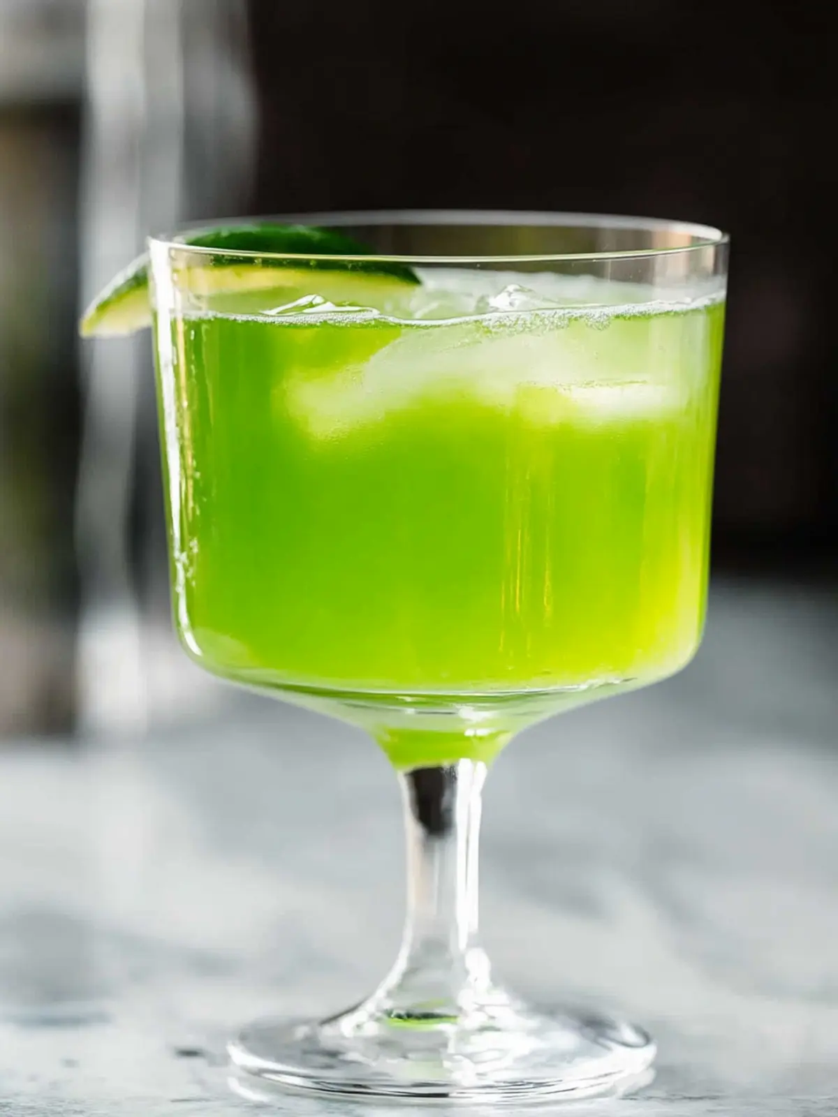 Savor the Summer with a Fresh Midori Cocktail Recipe 4 Midori Cocktail