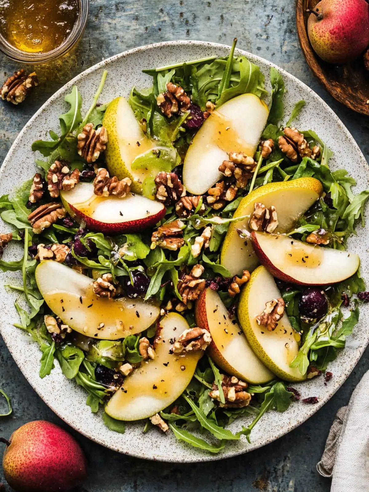Delicious Pear Salad with Walnuts and Honey-Mustard Dressing 4 Pear Salad with Walnuts and Honey-Mustard Dressing