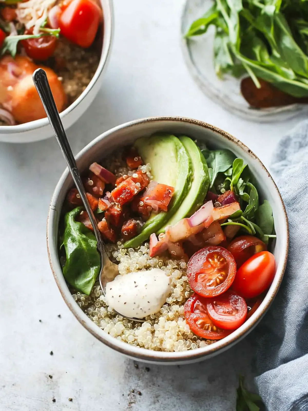 Savory BLT Quinoa Bowls with Creamy Yogurt Dressing 4 BLT Quinoa Bowls
