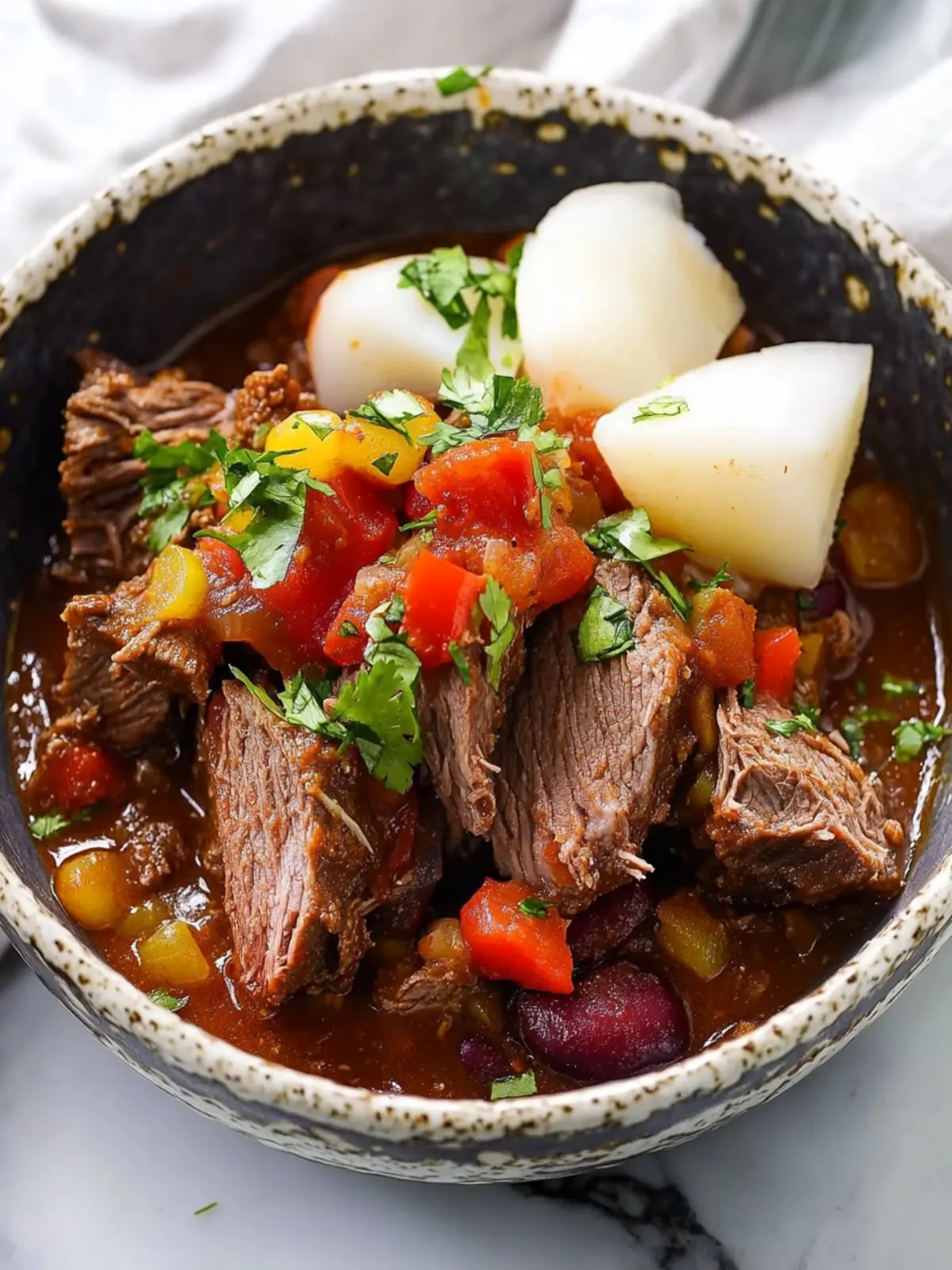 Mouthwatering Slow Cooker Chili Pot Roast for Cozy Nights 5 Slow cooker chili pot roast
