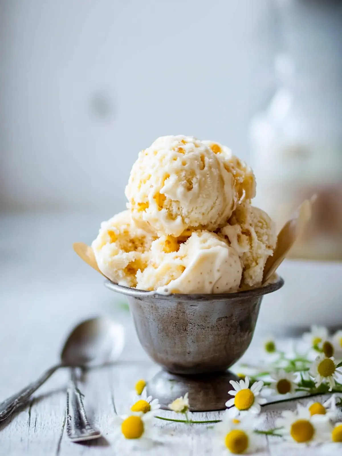 Chamomile Honeycomb Ice Cream – A Floral Delight to Savor 5 Chamomile Honeycomb Ice Cream